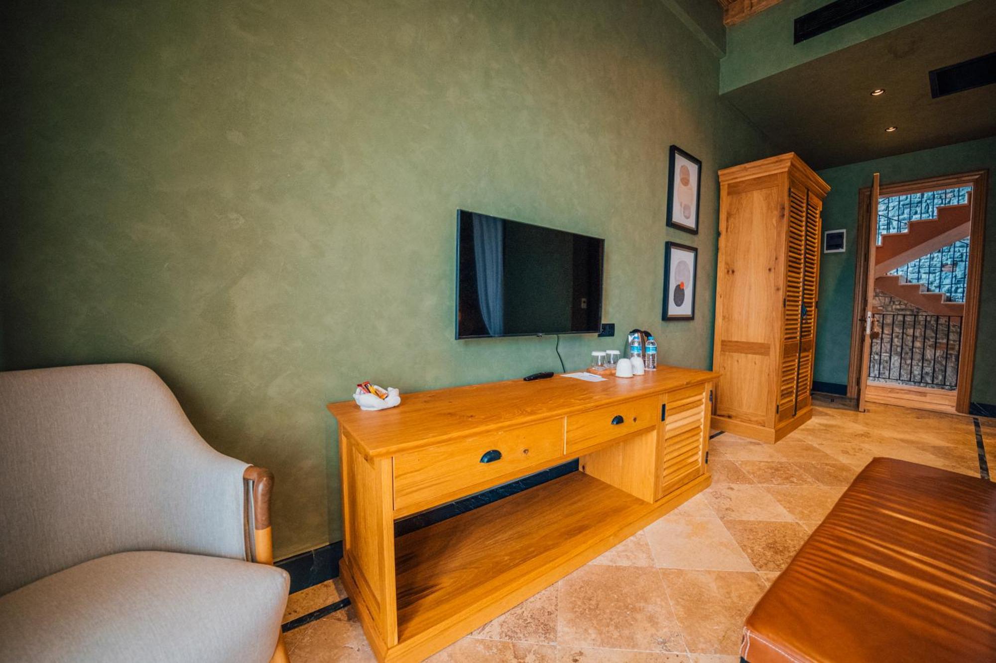 The Remote Hotel Саригерме Экстерьер фото